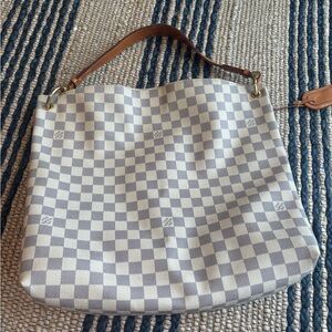 Authentic Louis Vuitton Purse